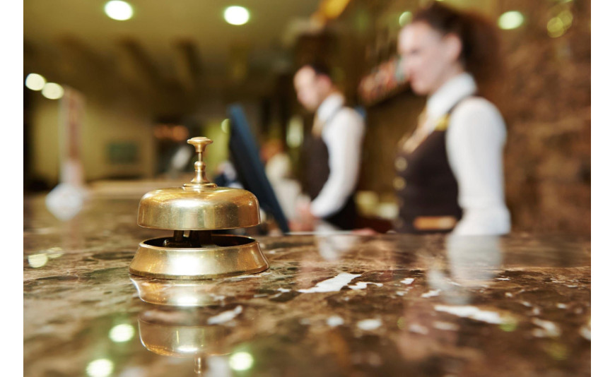 Czy hotel może żądać numeru dowodu osobistego?